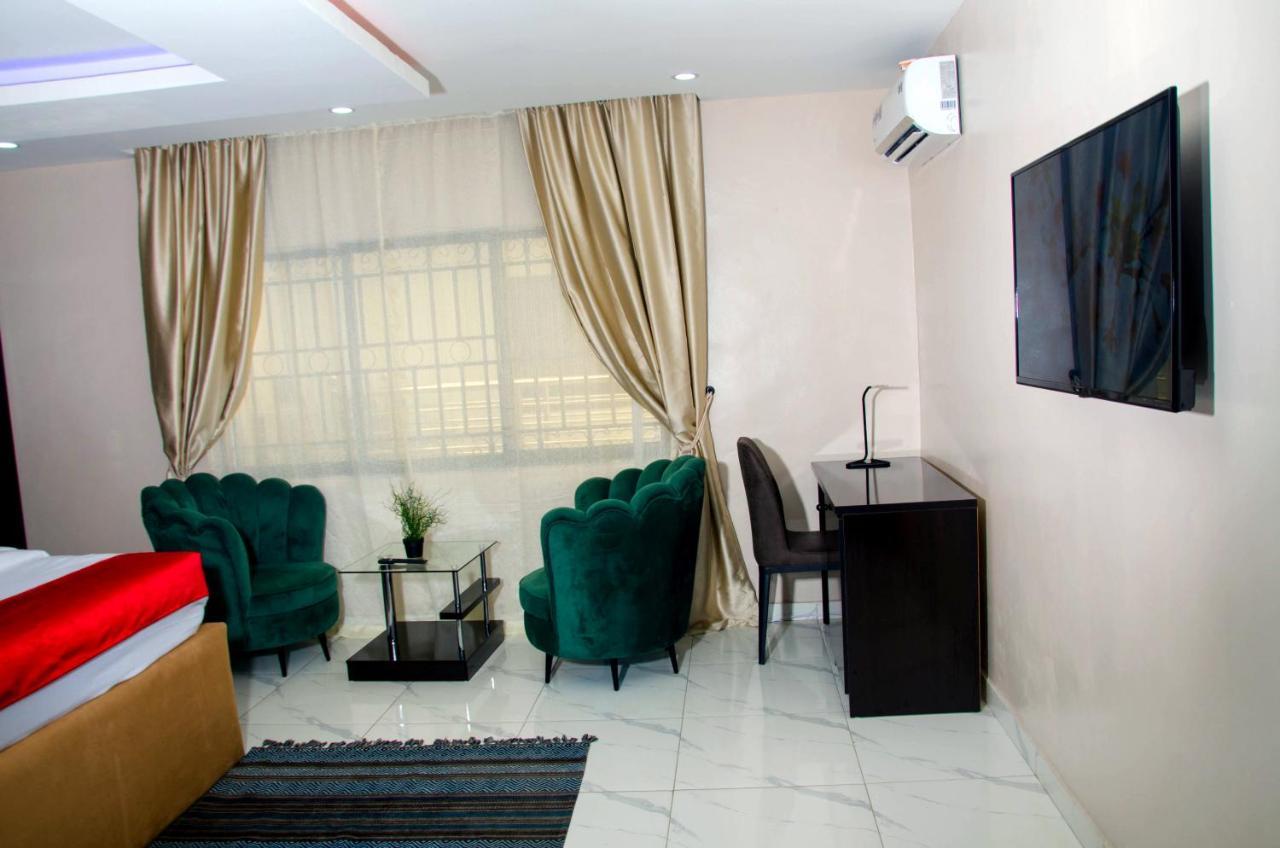 No 95 Suites VI Lagos Kültér fotó