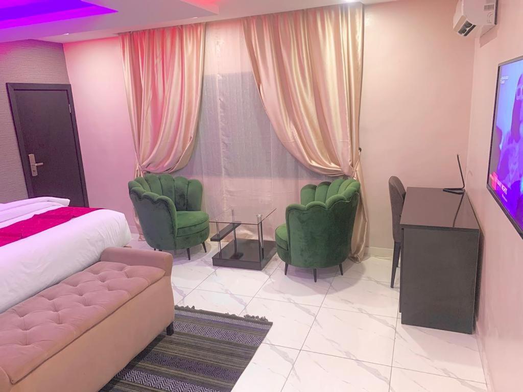 No 95 Suites VI Lagos Kültér fotó